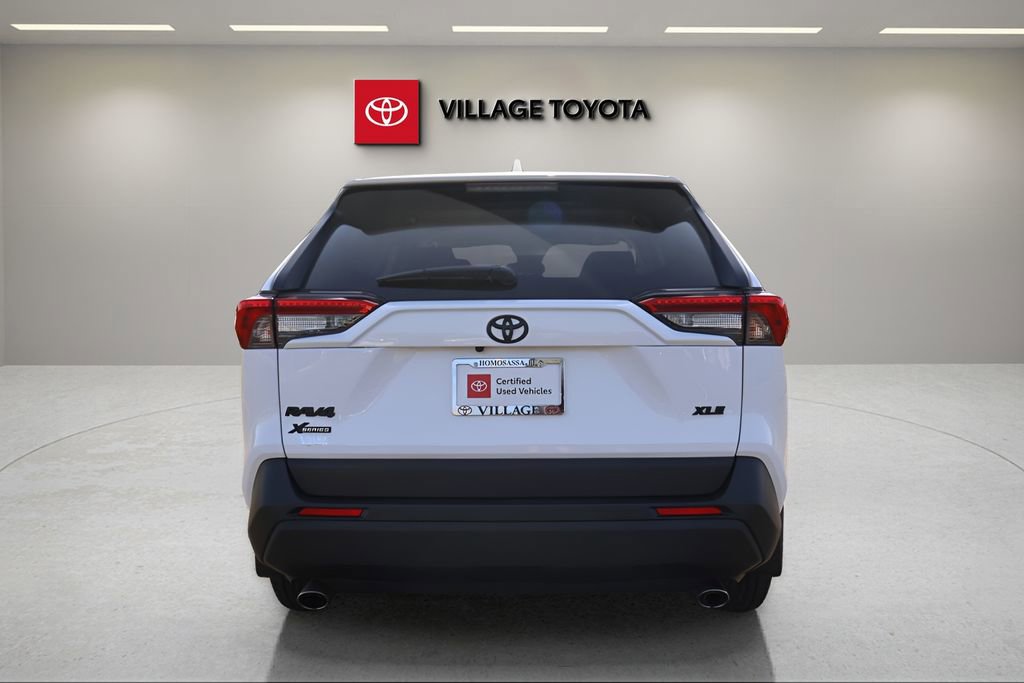 Certified 2024 Toyota RAV4 XLE image 4