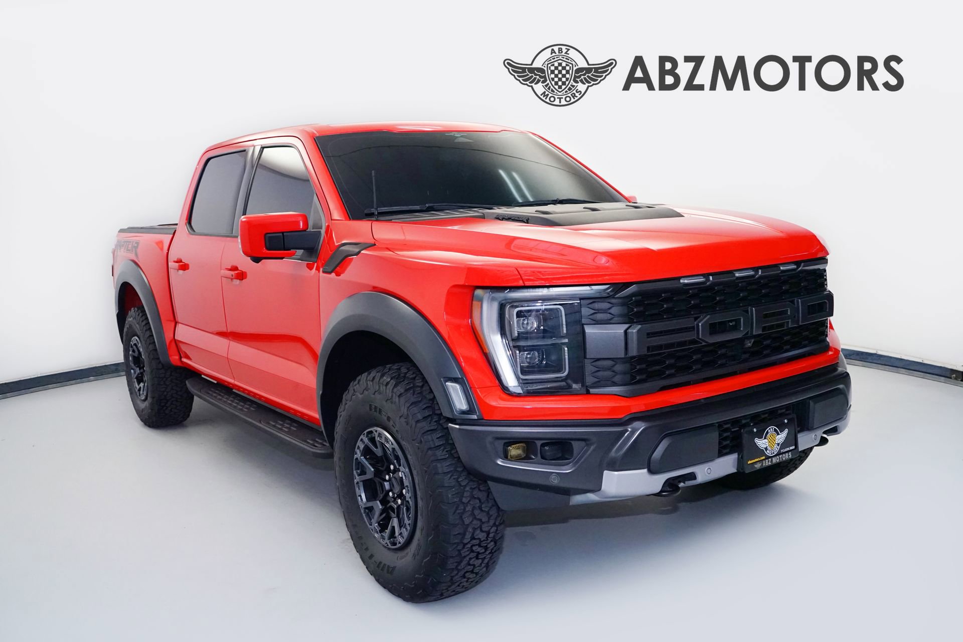 Used 2023 Ford F150 Raptor w/ Raptor Carbon Fiber Package AWD/4WD image 1