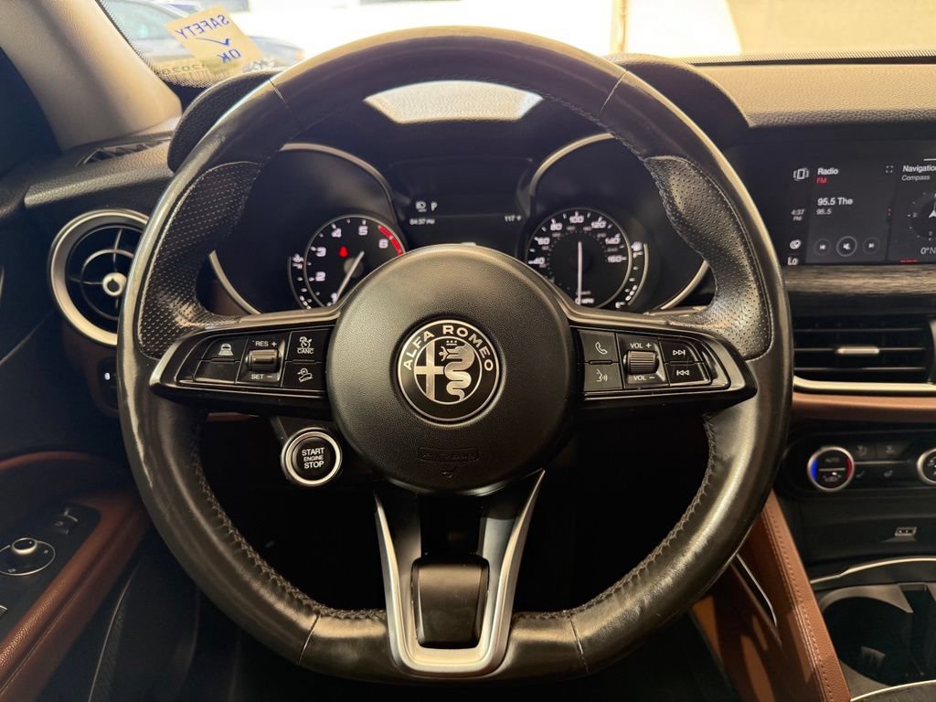 Used 2021 Alfa Romeo Stelvio Sprint w/ Cold Weather Package AWD/4WD image 26