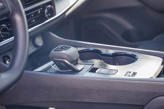 New 2026 Nissan Rogue S image 23