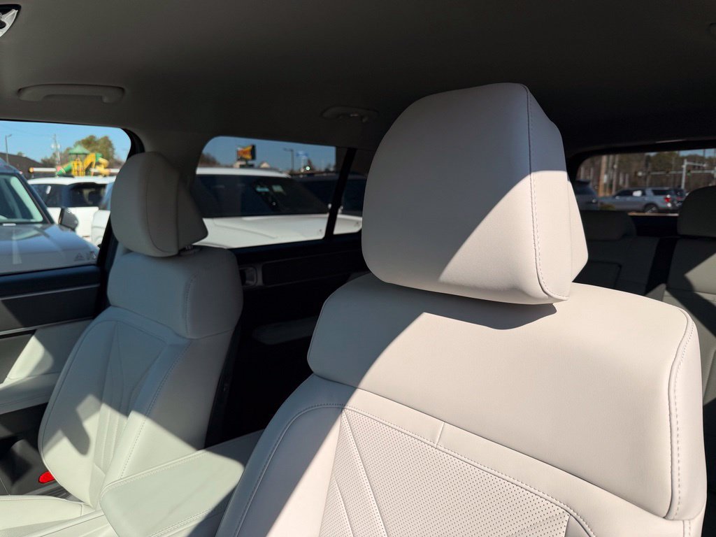 New 2027 Hyundai Santa Fe SEL FWD image 22