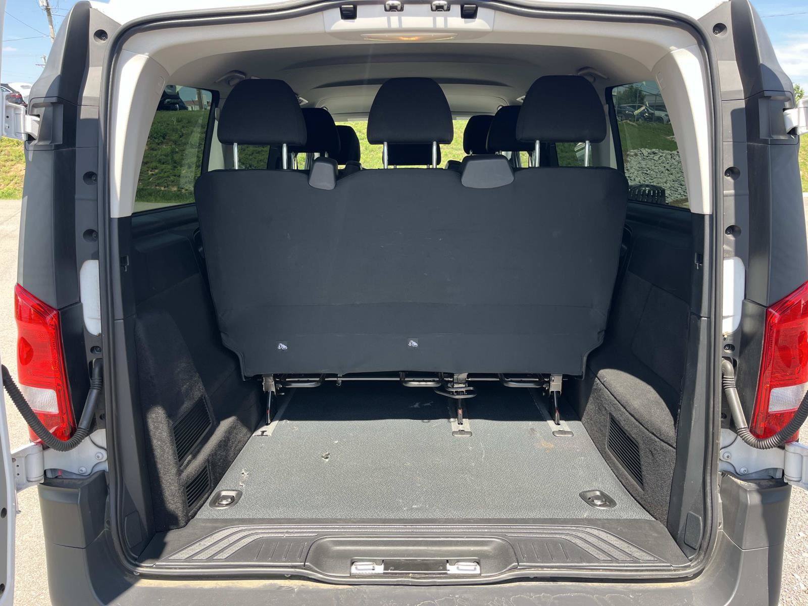 Used 2023 Mercedes-Benz Metris Passenger image 10
