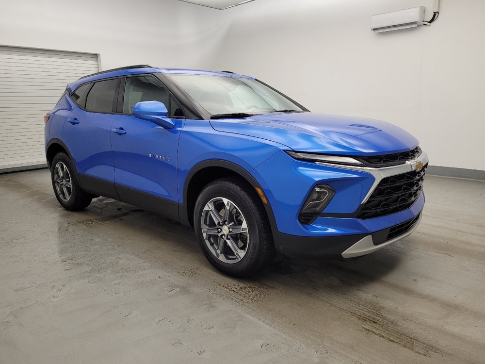 Used 2024 Chevrolet Blazer LT w/ Convenience Package FWD image 11