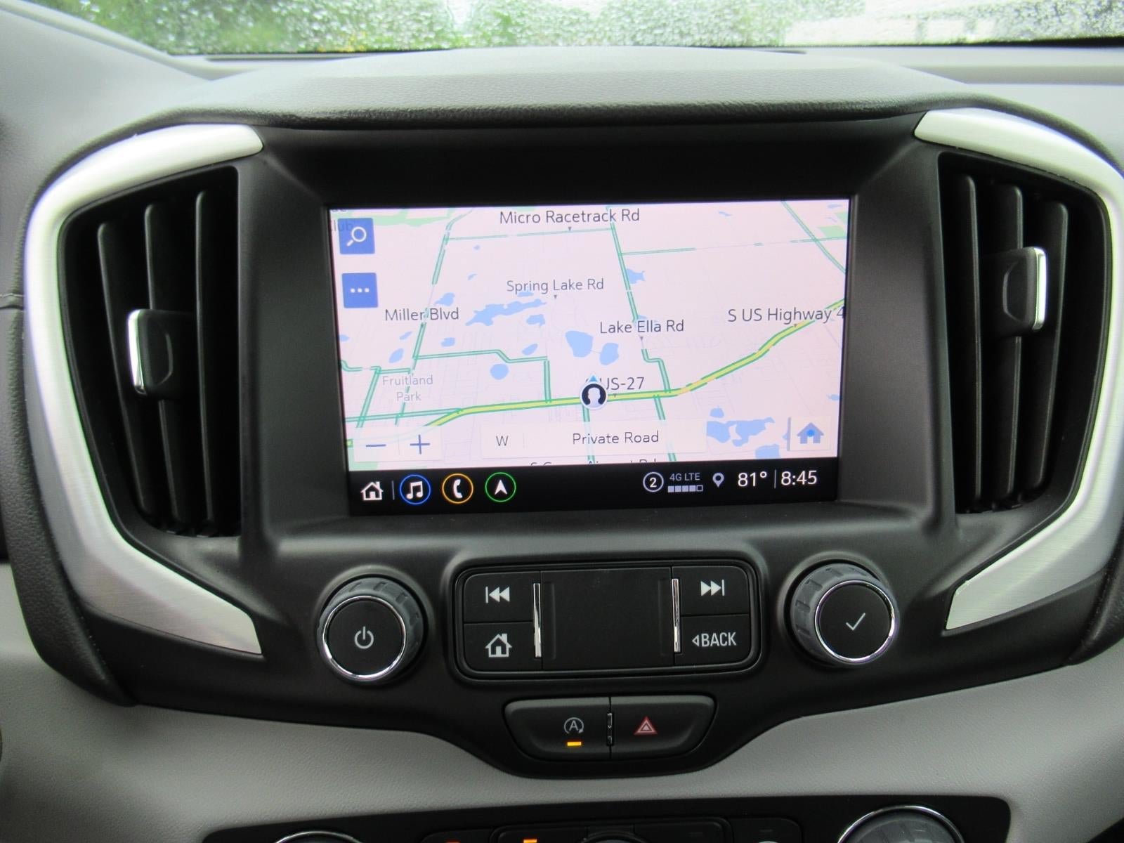 Used 2024 GMC Terrain SLT w/ Infotainment Package II FWD image 26