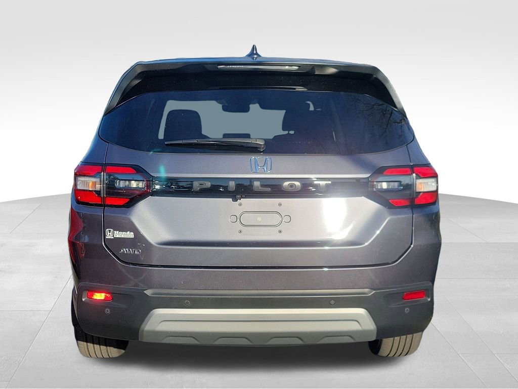 Used 2025 Honda Pilot EX-L image 13