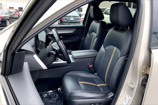 Used 2024 MAZDA CX-90 Plug-In Hybrid w/ Premium Plus AWD/4WD image 24