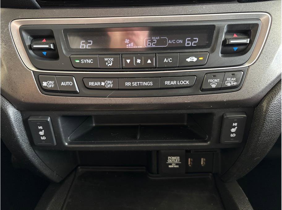 Used 2017 Honda Pilot EX-L image 24