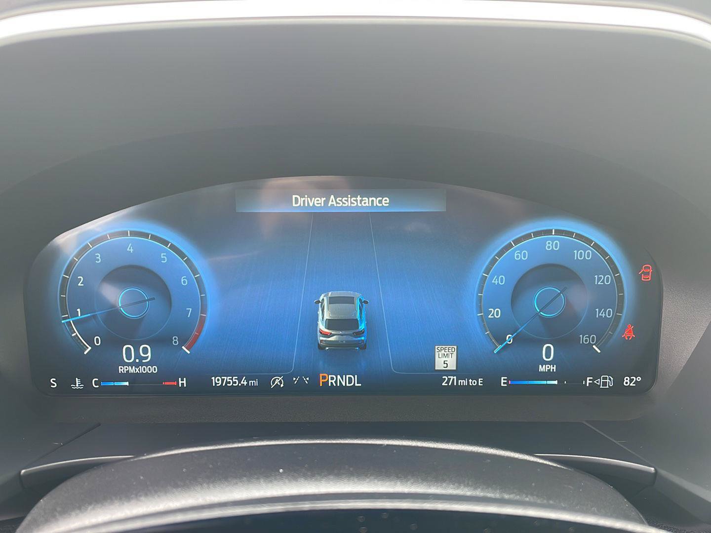 Used 2025 Ford Escape Platinum AWD/4WD image 18