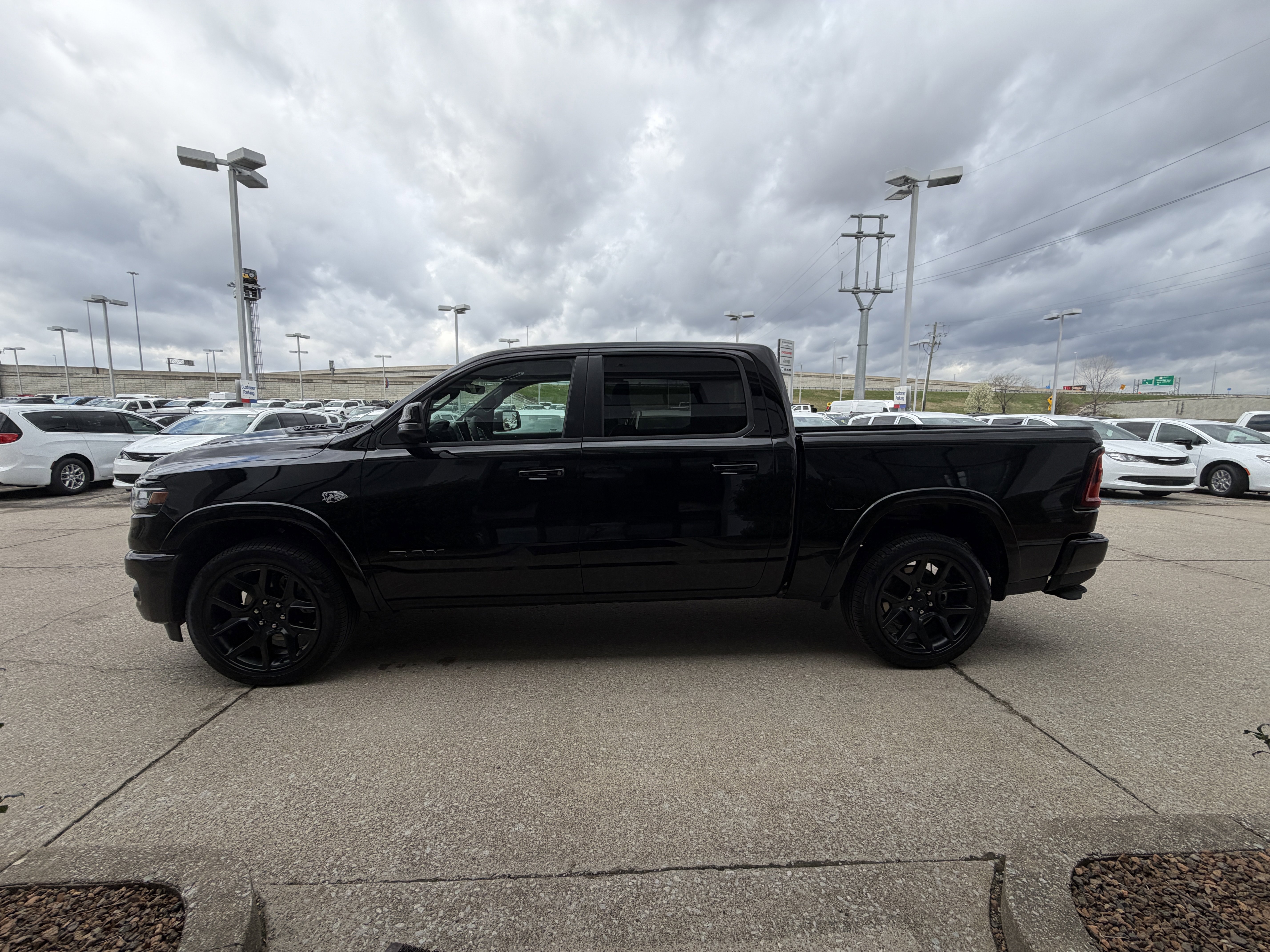 New 2026 RAM 1500 Laramie w/ Night Edition AWD/4WD image 17