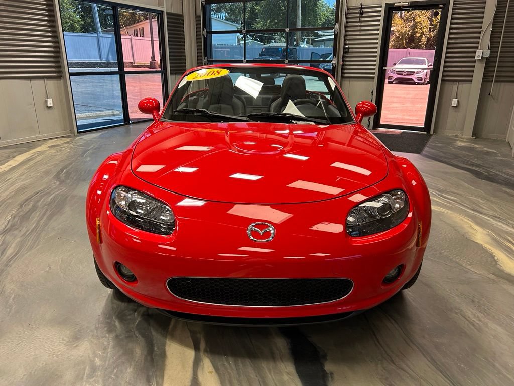 Used 2008 MAZDA MX-5 Miata Grand Touring RWD image 34