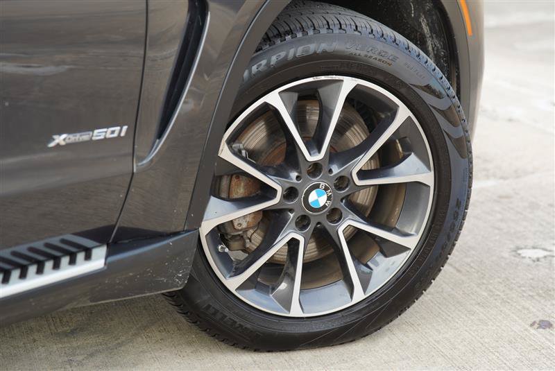Used 2015 BMW X5 xDrive50i AWD/4WD image 21