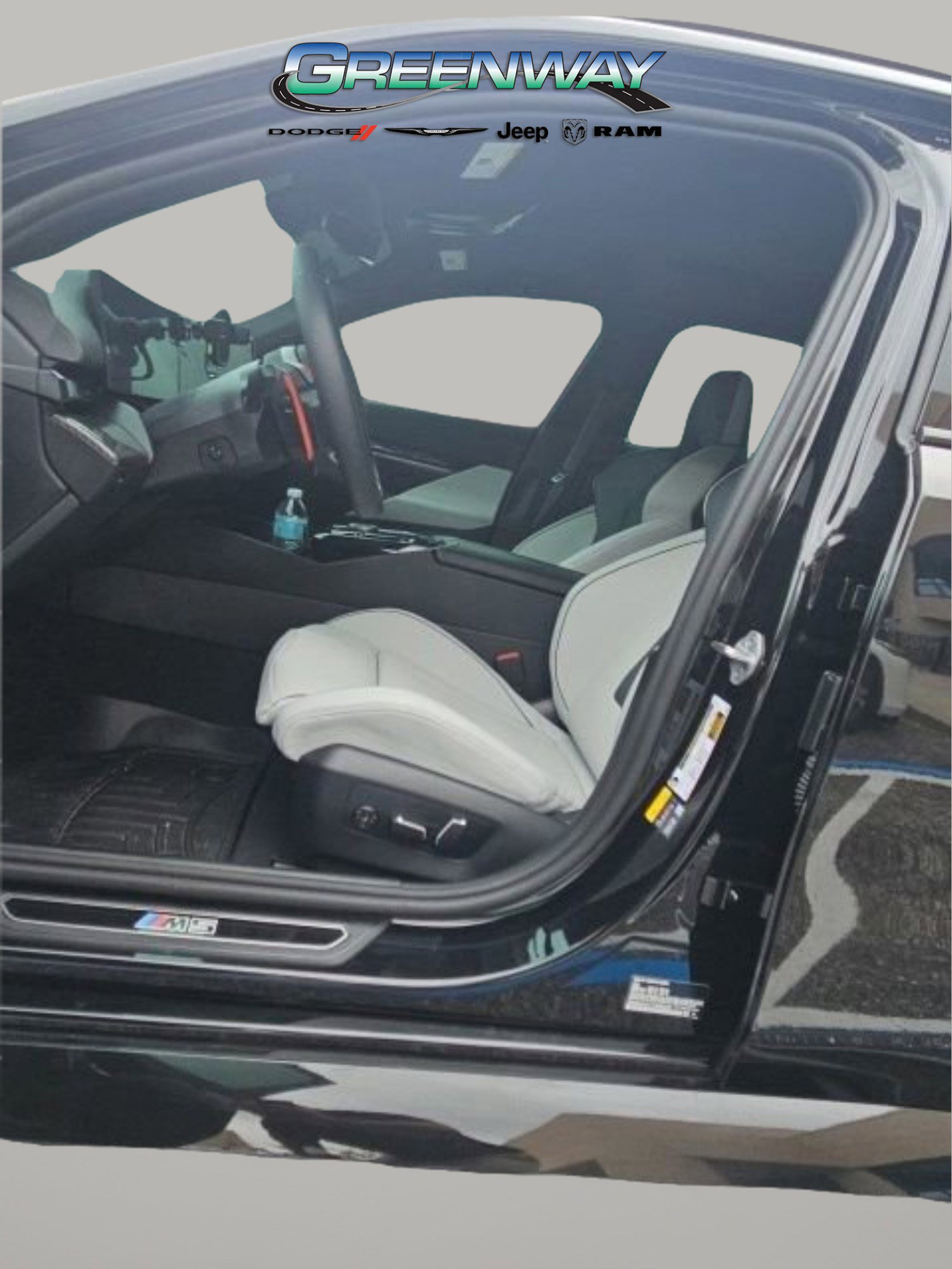 Used 2026 BMW M5 Touring AWD/4WD image 10