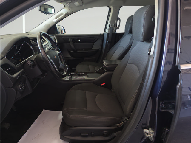 Used 2017 Chevrolet Traverse LT w/ Style and Technology Package AWD/4WD image 12