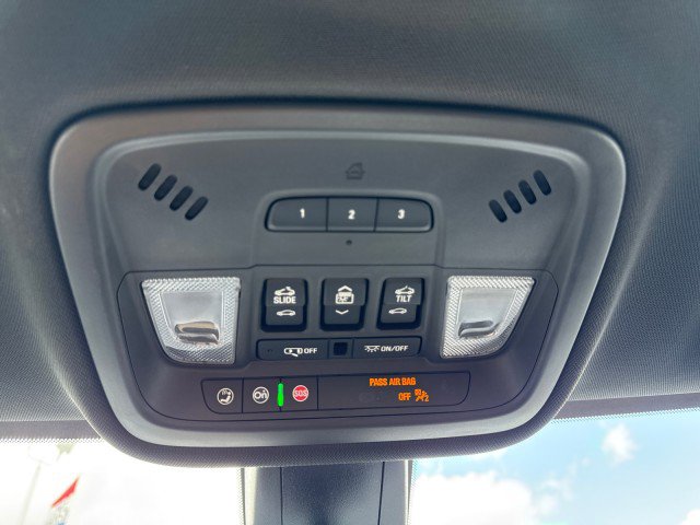 Used 2023 Chevrolet Traverse High Country w/ LPO, Floor Liner Package image 34