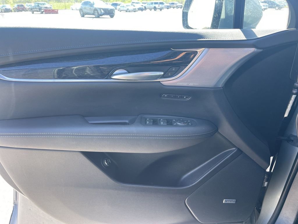 Used 2023 Cadillac XT5 Premium Luxury image 34
