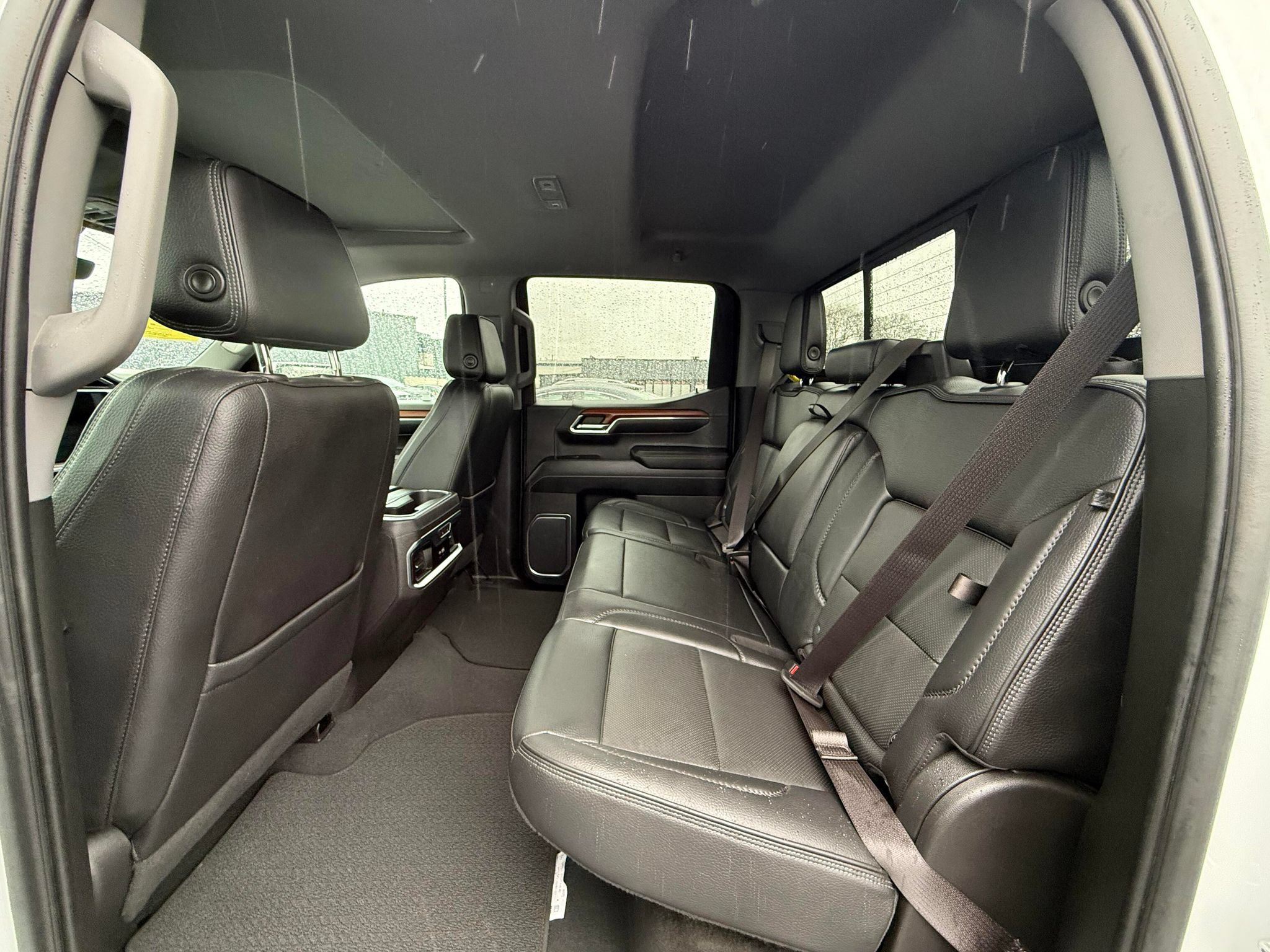 Used 2023 GMC Sierra 1500 Denali w/ Technology Package AWD/4WD image 11