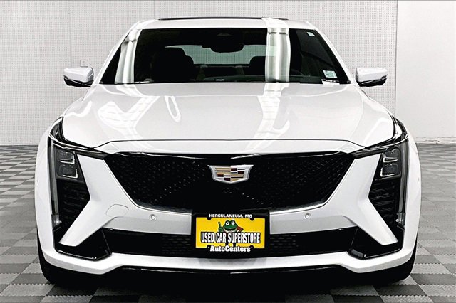 Used 2025 Cadillac CT5 Sport w/ Technology Package image 3