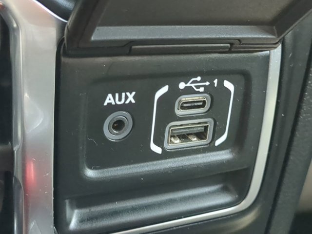Used 2021 Jeep Gladiator Sport image 21