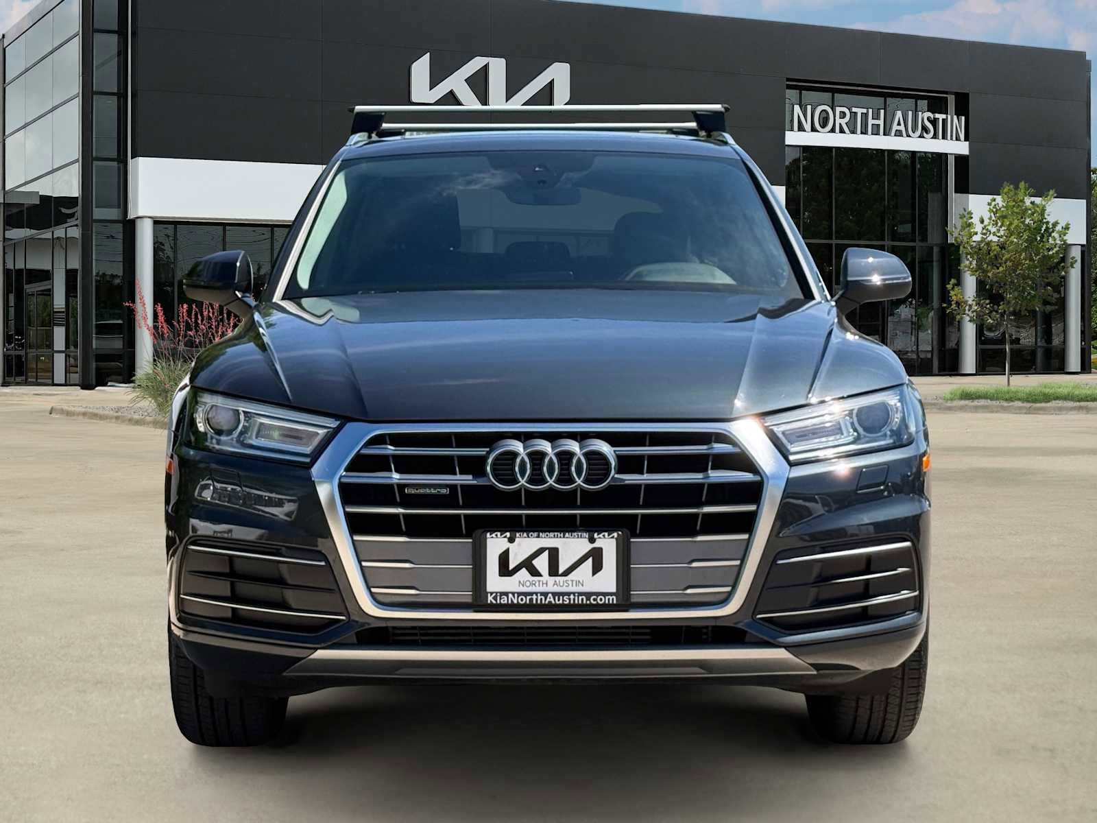 Used 2019 Audi Q5 2.0T Premium image 3