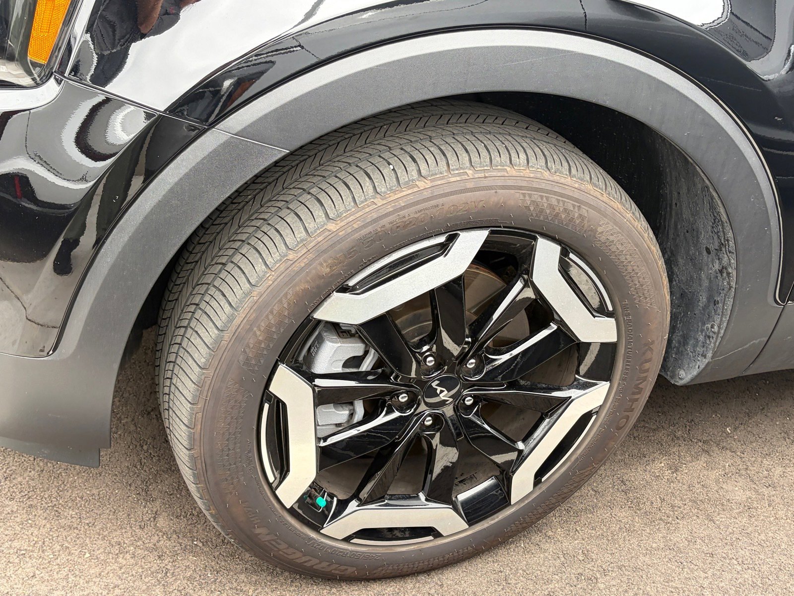 Used 2025 Kia Telluride S image 6