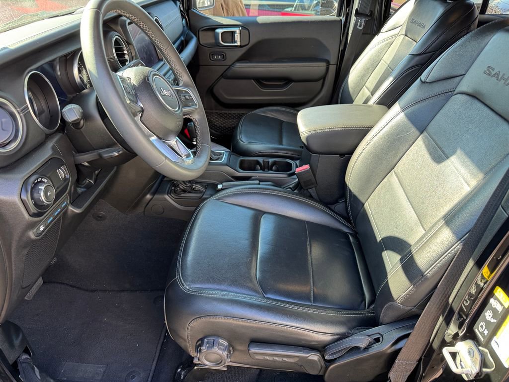 Used 2023 Jeep Wrangler Sahara 4xe image 10