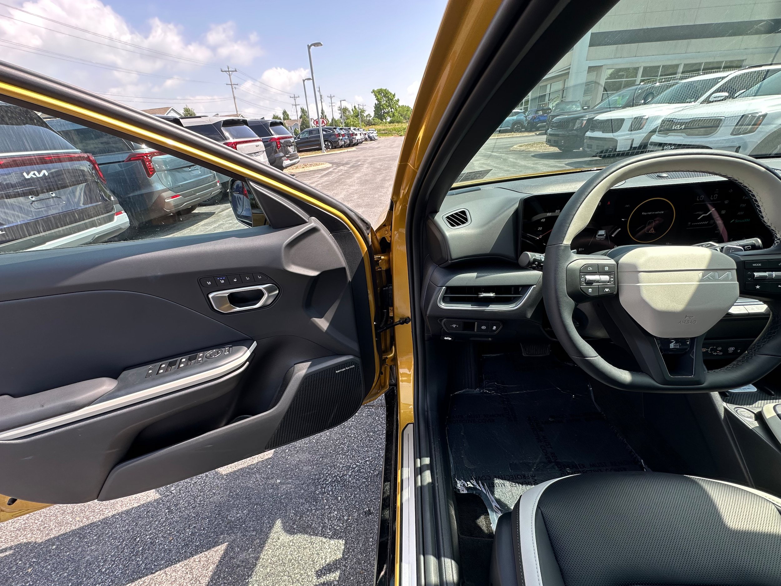 New 2026 Kia K4 GT-Line w/ GT-Line Premium Package FWD image 26
