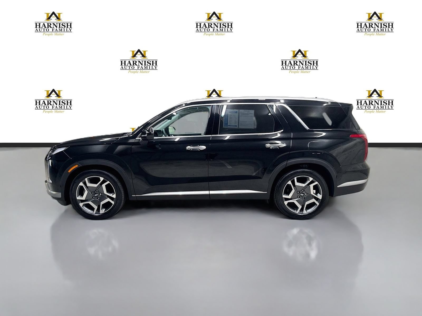 Used 2023 Hyundai Palisade Limited AWD/4WD image 10