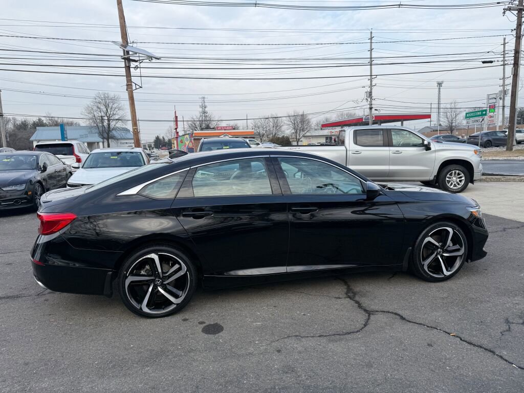 Used 2022 Honda Accord Sport image 8