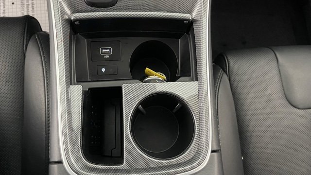 Used 2023 Hyundai Santa Fe Limited image 42