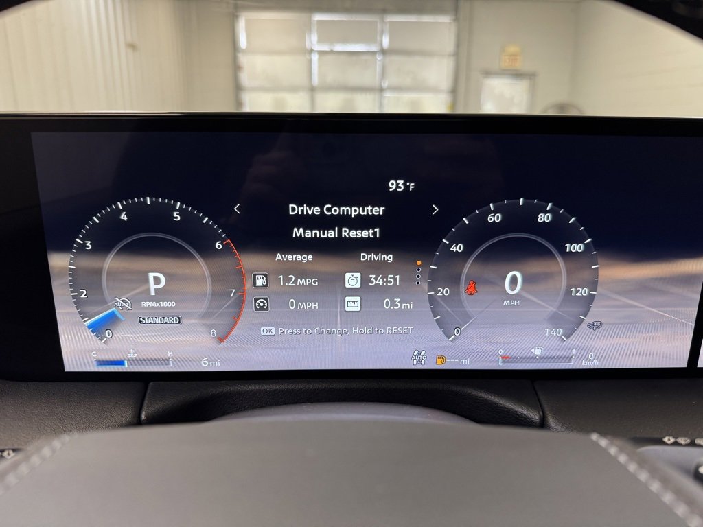 New 2025 Nissan Armada Platinum Reserve image 33