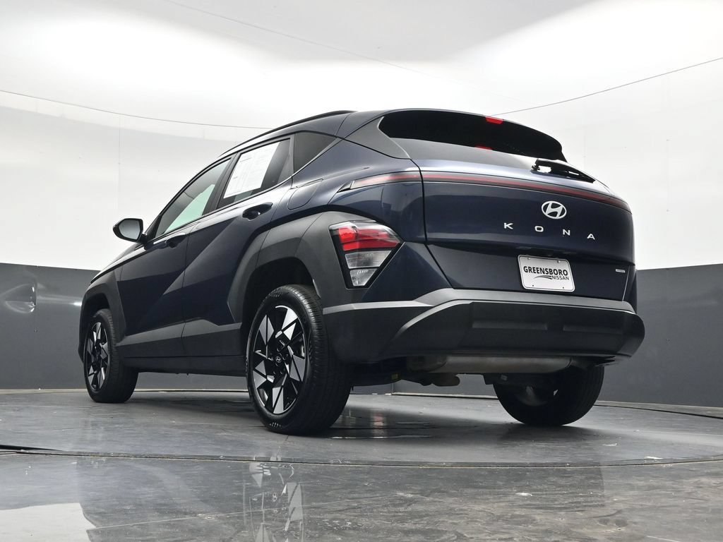 Used 2025 Hyundai Kona SEL AWD/4WD image 45