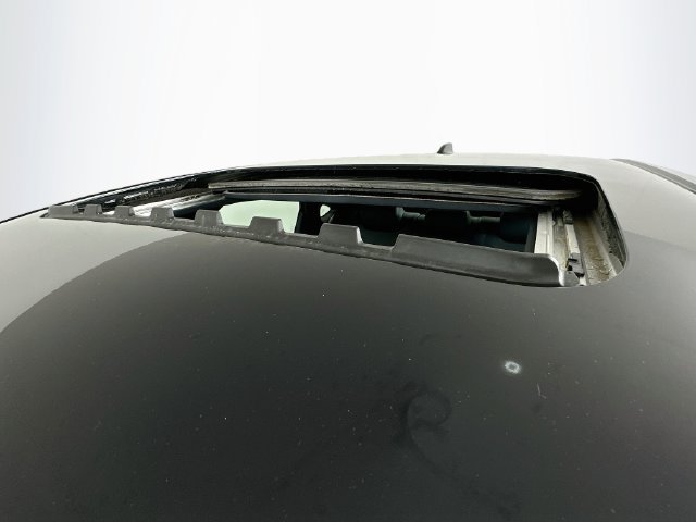 Used 2022 Honda Civic Sport Touring image 10