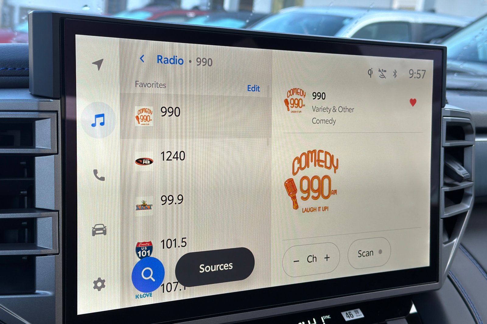 New 2026 Toyota Tundra Platinum w/ TRD Off-Road Package image 15