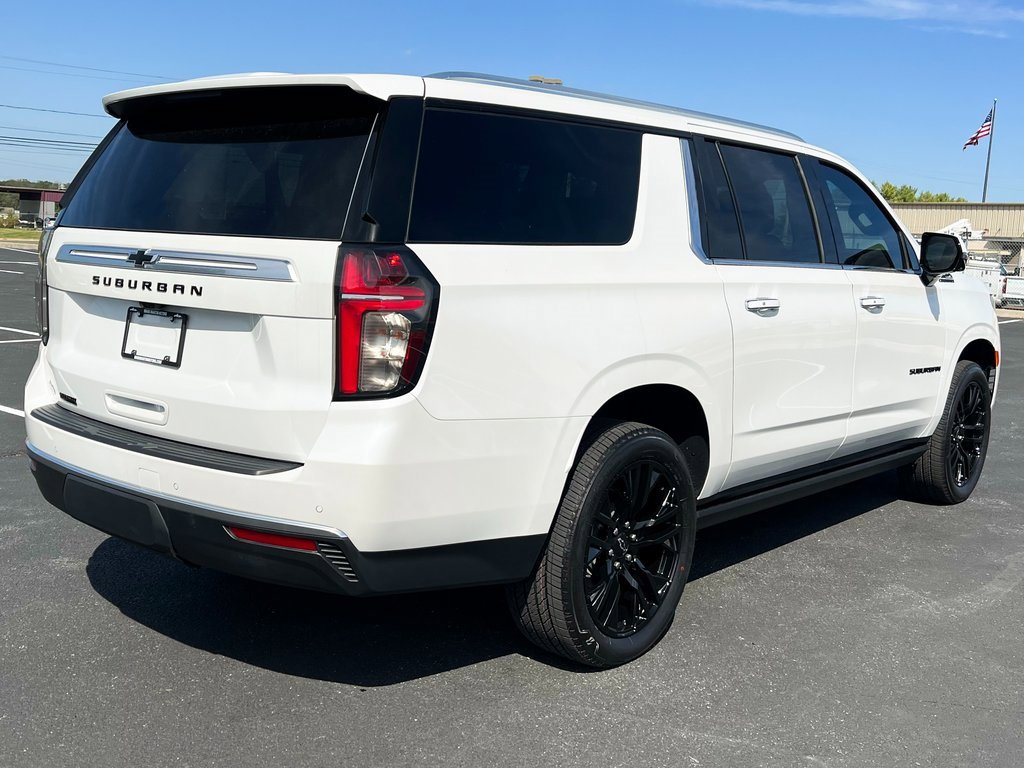 Used 2024 Chevrolet Suburban High Country image 10