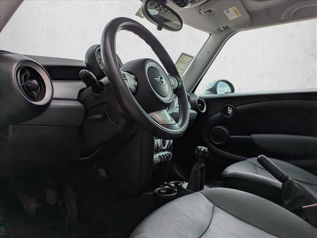 Used 2010 MINI Cooper Clubman Hardtop FWD image 17