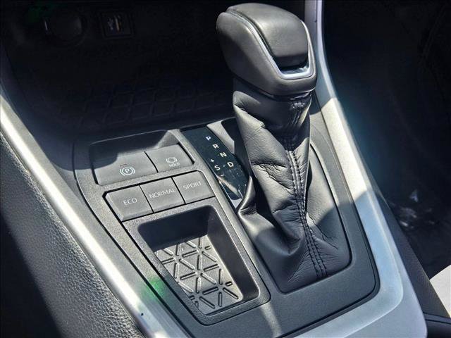 Used 2024 Toyota RAV4 XLE Premium FWD image 12