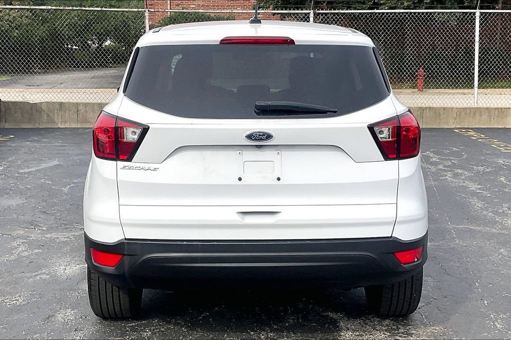 Used 2019 Ford Escape S FWD image 3
