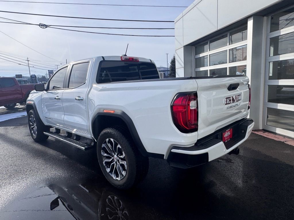 Used 2026 GMC Canyon Denali image 2
