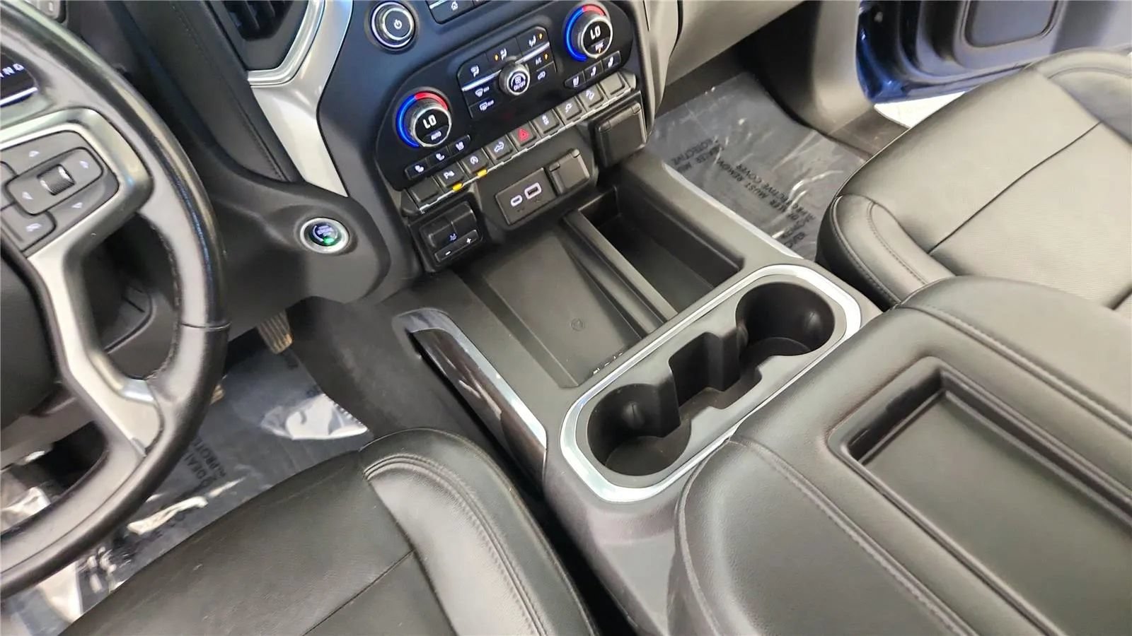 Used 2019 Chevrolet Silverado 1500 LTZ AWD/4WD image 37