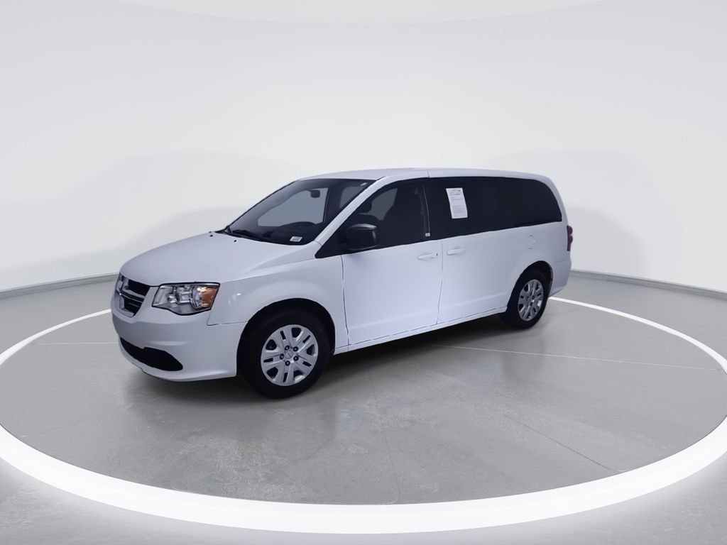 Used 2018 Dodge Grand Caravan SE FWD image 6