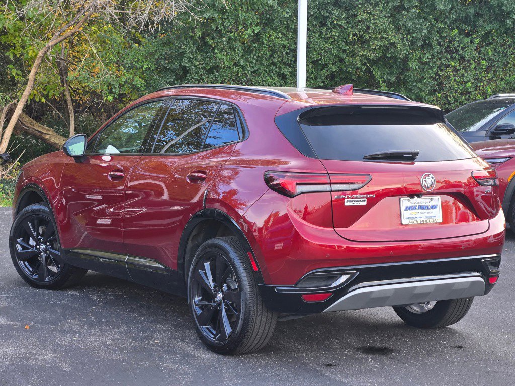 Used 2023 Buick Envision Essence w/ Sport Touring Package image 15
