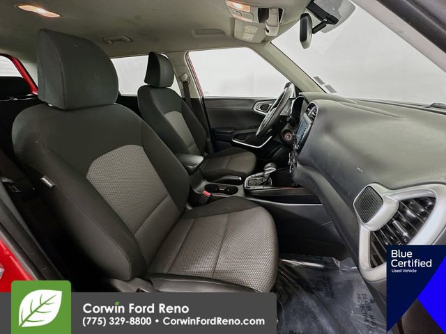 Used 2020 Kia Soul LX image 29