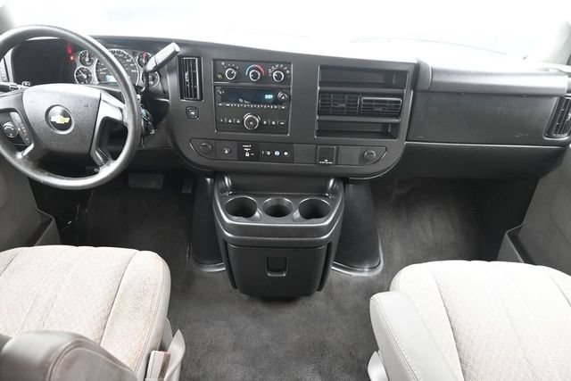 Used 2016 Chevrolet Express 3500 LT w/ LT Preferred Equipment Group RWD image 22