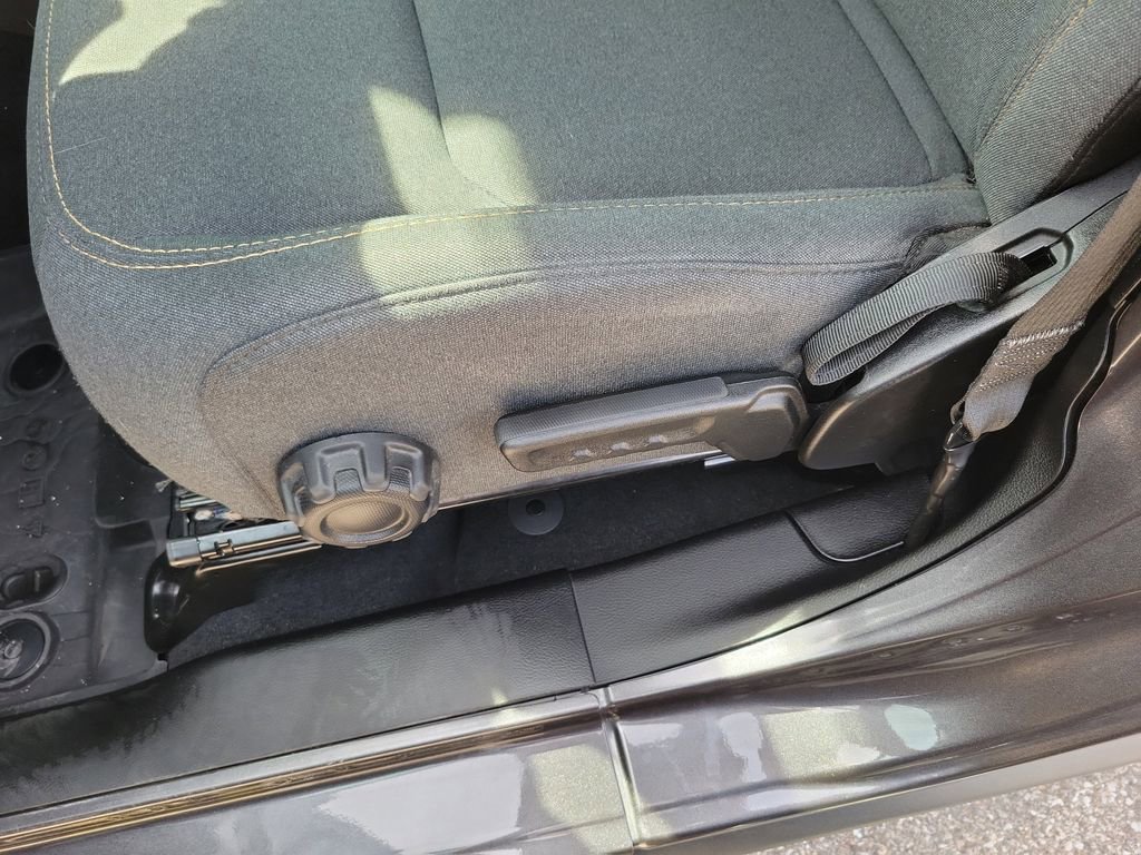 Used 2024 Jeep Gladiator Sport AWD/4WD image 21