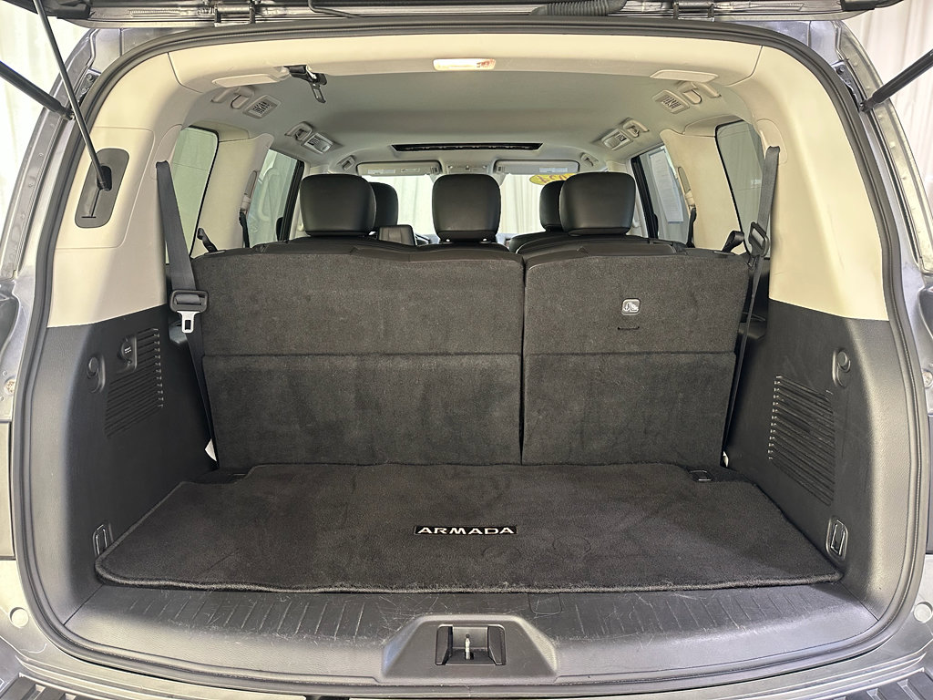 Used 2024 Nissan Armada SL image 15