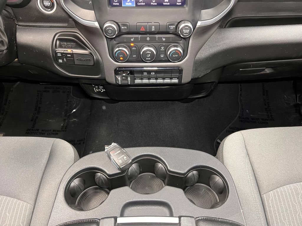 Used 2022 RAM 3500 SLT w/ Quick Order Package 2YG SLT AWD/4WD image 14