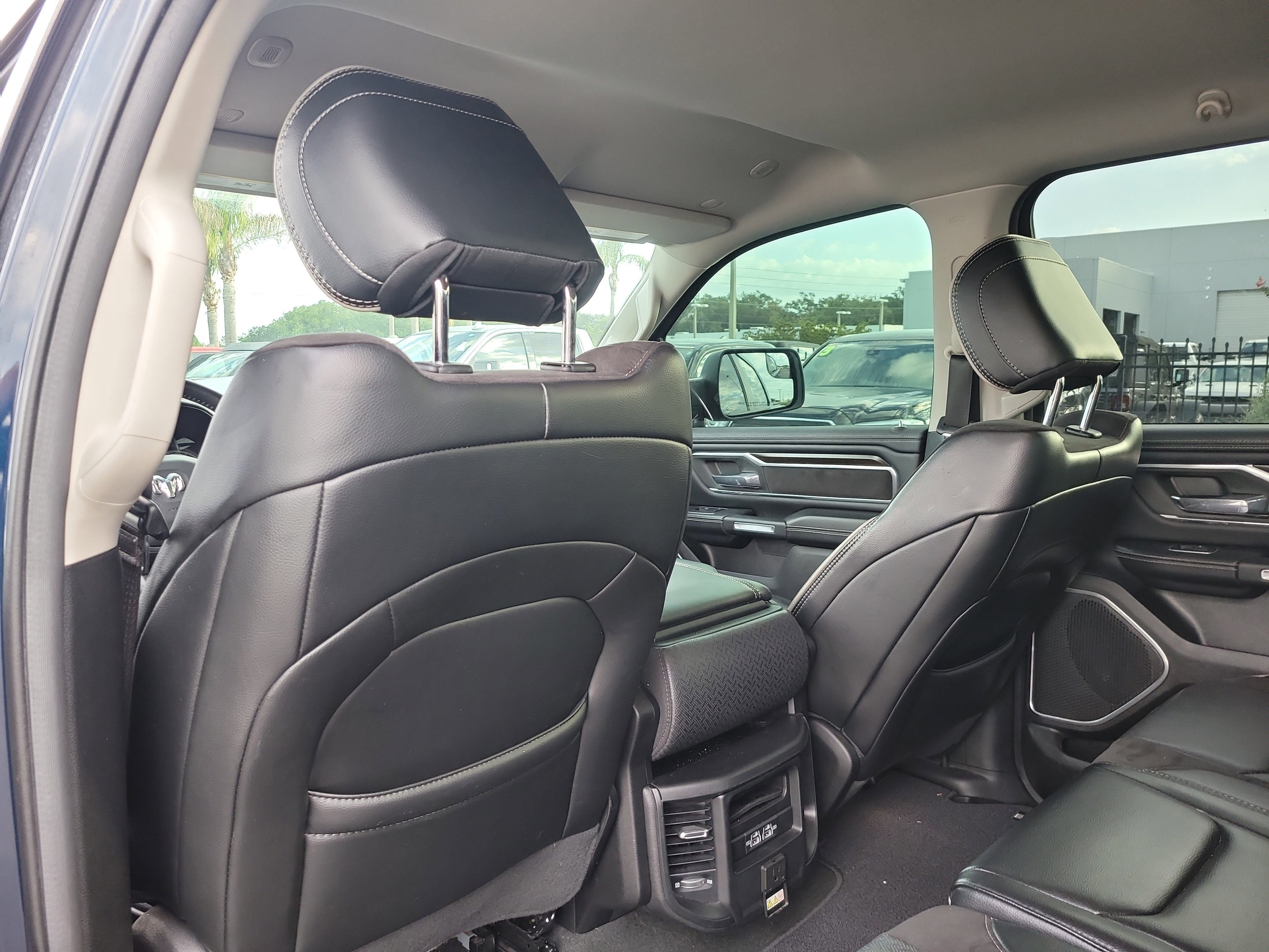 Used 2022 RAM 1500 Laramie RWD image 13