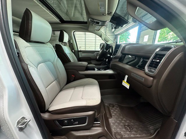 New 2026 RAM 1500 Laramie w/ Advanced Safety Group II AWD/4WD image 25