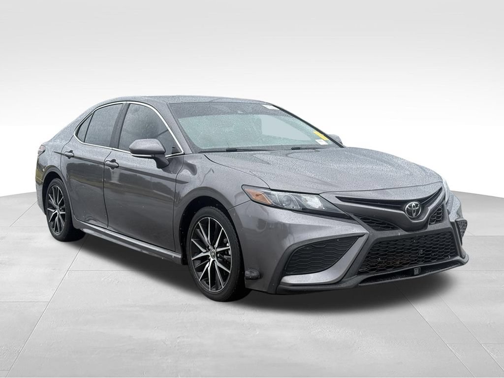 Used 2023 Toyota Camry SE FWD image 27