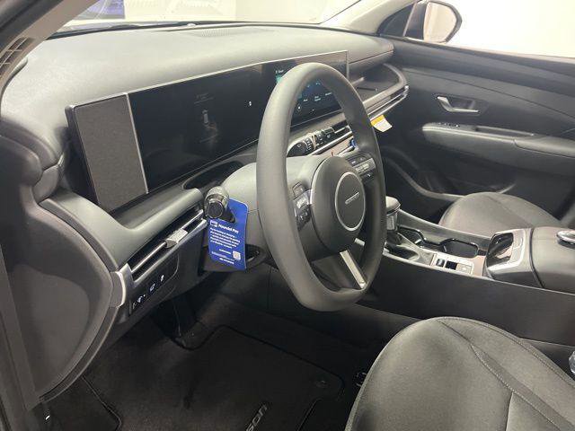 New 2026 Hyundai Tucson SEL FWD image 9